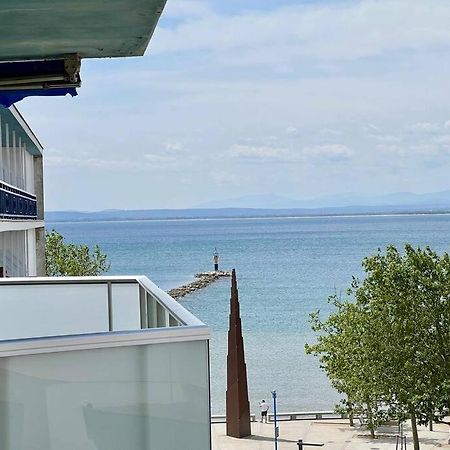 Moderno Y Amplio Apartamento En El Centro De Росес Екстериор снимка